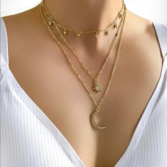 Moon Charm Layered Necklace - Picture 1 of 4